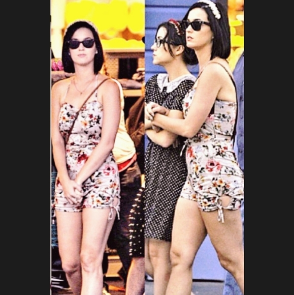 Tatyana Bianca Retro 1950's Pinup Floral Keyhole Romper Bombshell Tan Shorts - Picture 9 of 9